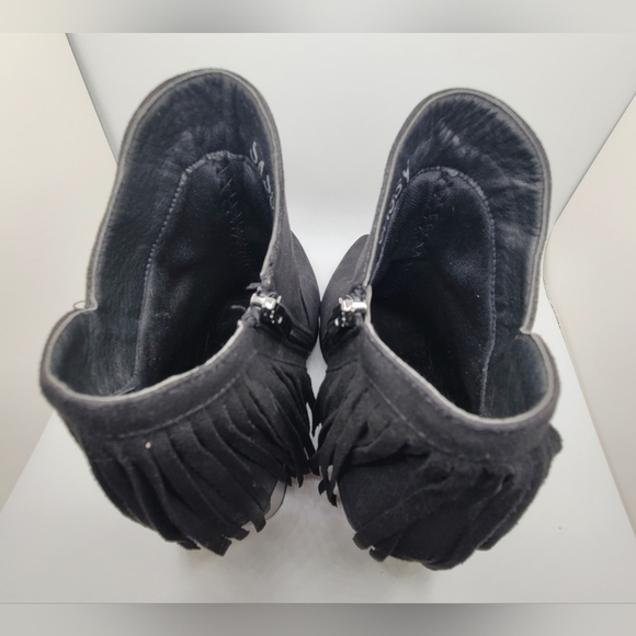 Hot Kiss Sassy Size 6 Suede Ankle Boot with Fringe Chunky Heel Boho Zipper - Picture 4 of 9